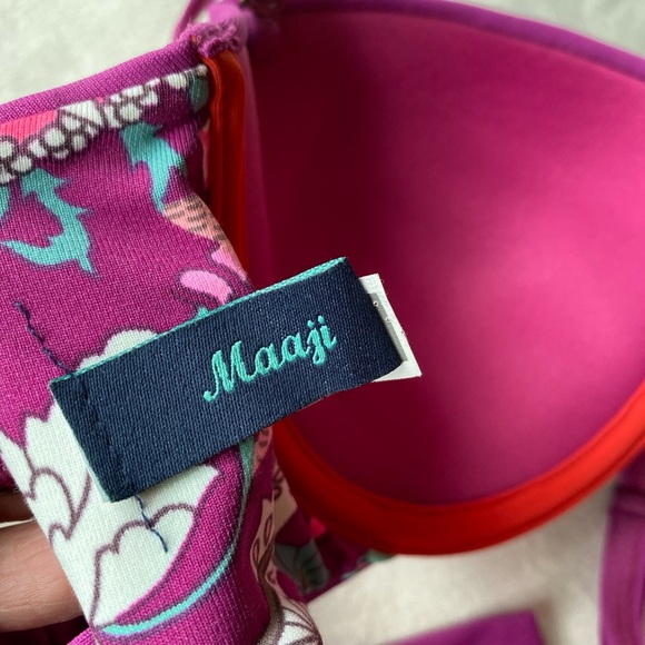 Maaji Underwire Reversible Bikini Top L | Fuchsia & Floral | Push-Up Swim Top - Picture 3 of 11